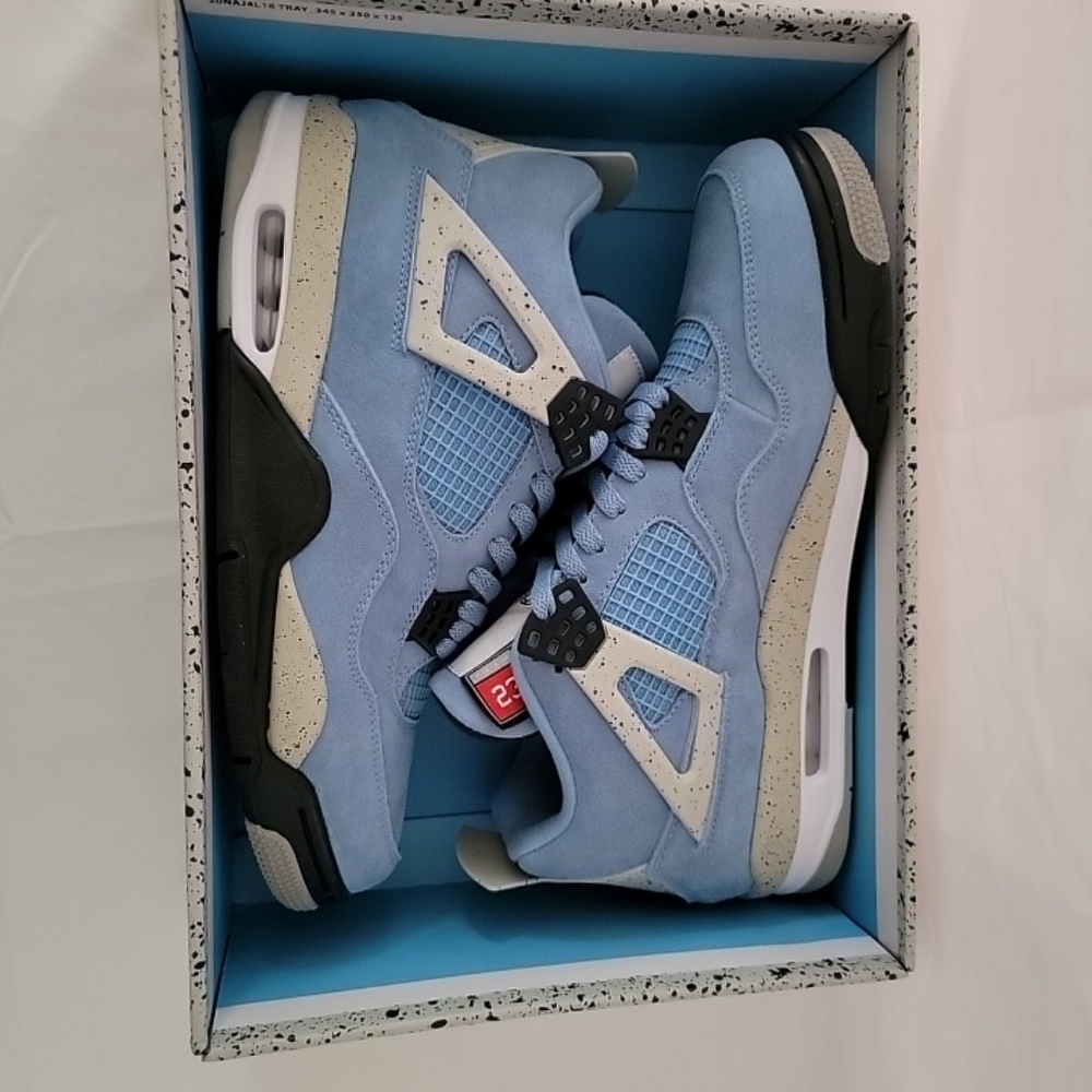 Nike Jordan Retro 4 Unc University Blue